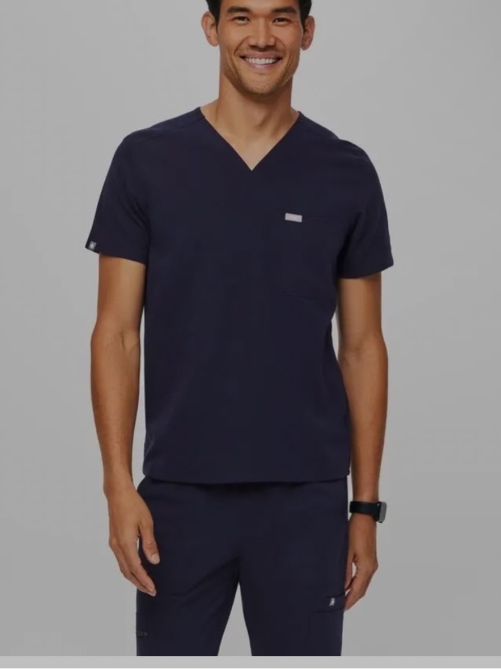 Men's Chisec Three-Pocket Scrub Top colour # 1601